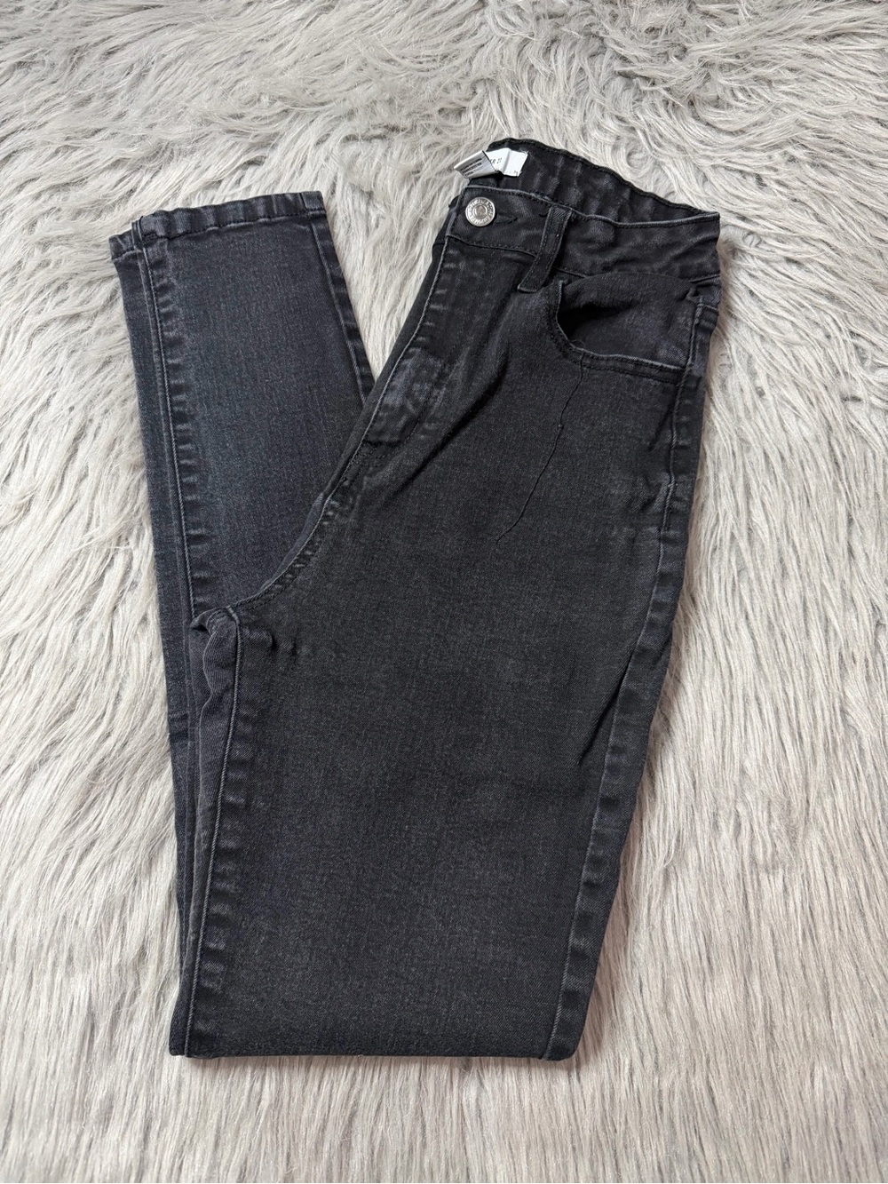 Forever 21 Black Skinny Jeans — High-Rise Stretch